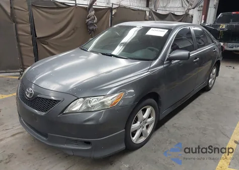 2007 Toyota Camry Se z USA, uszkodzony, nr VIN 4T1BE46K97U166672